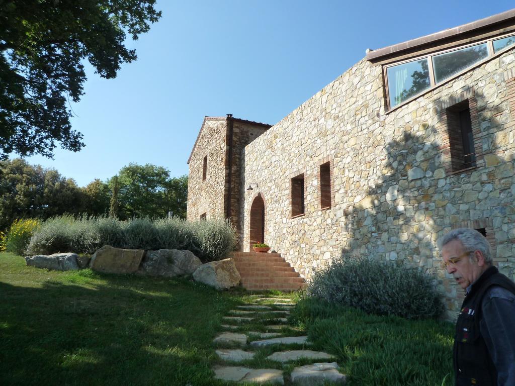 Podere Carceroni Poggi del Sasso Εξωτερικό φωτογραφία