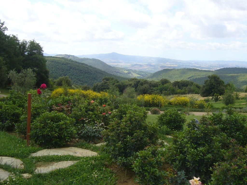 Podere Carceroni Poggi del Sasso Εξωτερικό φωτογραφία